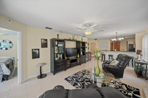 Condominio en venta en Winter Haven, Florida, 2 dormitorios, 102.47 m2 № 1865850 - foto 14