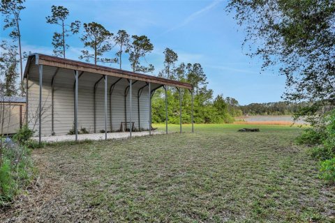 House in Keystone Heights, Florida 3 bedrooms, 165.18 sq.m. № 1743749 - photo 30