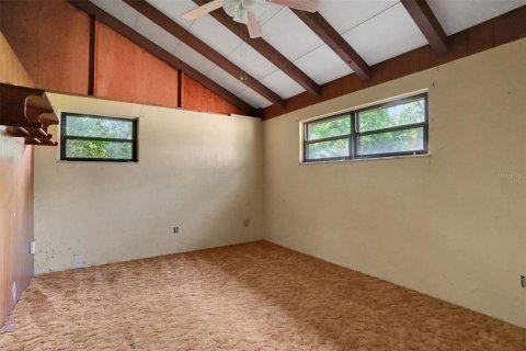 House in Keystone Heights, Florida 3 bedrooms, 165.18 sq.m. № 1743749 - photo 24