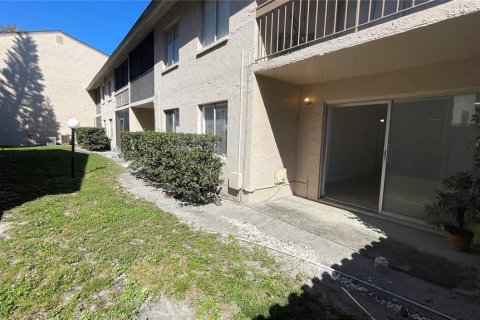 Condo in Tampa, Florida, 1 bedroom  № 1508248 - photo 6