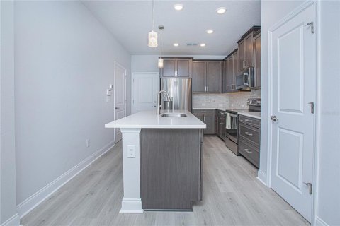Touwnhouse à vendre à Orlando, Floride: 2 chambres, 140.93 m2 № 1902952 - photo 30