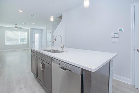 Touwnhouse à vendre à Orlando, Floride: 2 chambres, 140.93 m2 № 1902952 - photo 29