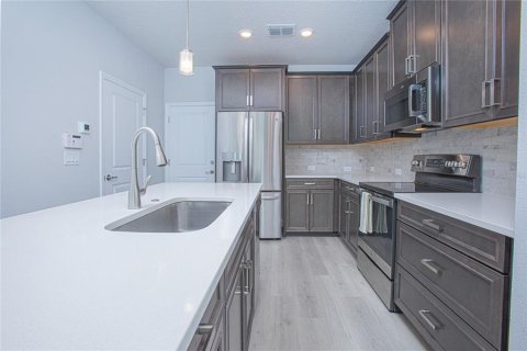 Touwnhouse à vendre à Orlando, Floride: 2 chambres, 140.93 m2 № 1902952 - photo 3