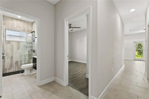 Casa en venta en North Port, Florida, 3 dormitorios, 145.02 m2 № 2424074 - foto 4