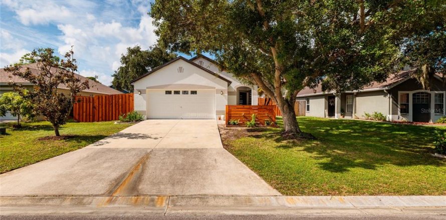 Casa en Palmetto, Florida 3 dormitorios, 116.69 m2 № 2225435