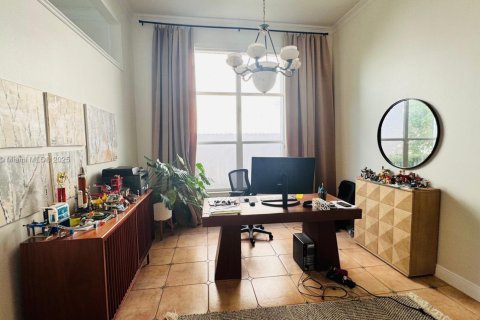 Снять в аренду виллу или дом в Паркленд, Флорида 3 спальни, 176.79м2, № 1970730 - фото 7