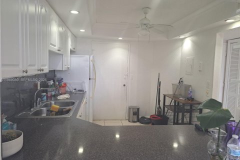 Copropriété à louer à Miami, Floride: 1 chambre, 79.99 m2 № 2056147 - photo 6