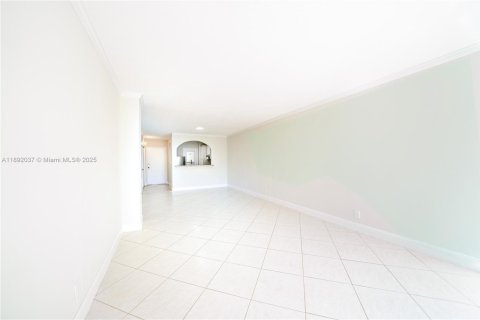 Condo in Fort Lauderdale, Florida, 1 bedroom  № 2039346 - photo 7