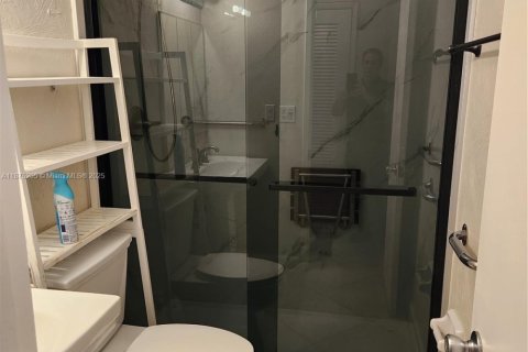 Copropriété à louer à Fort Lauderdale, Floride: 1 chambre, 65.03 m2 № 2086243 - photo 12