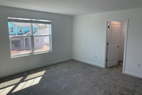 Villa ou maison à louer à Orlando, Floride: 4 chambres, 227.98 m2 № 2408174 - photo 16