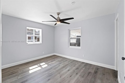 Casa en venta en St. Lucie, Florida, 3 dormitorios, 115.57 m2 № 2077641 - foto 12