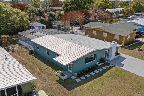 Casa en venta en St. Lucie, Florida, 3 dormitorios, 115.57 m2 № 2077641 - foto 29