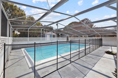 Casa en venta en St. Lucie, Florida, 3 dormitorios, 115.57 m2 № 2077641 - foto 24