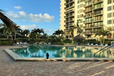 Copropriété à vendre à Clearwater, Floride: 2 chambres, 129.13 m2 № 1815361 - photo 6