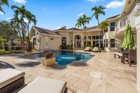 Casa en venta en Boca Raton, Florida, 5 dormitorios, 377.09 m2 № 1775810 - foto 16