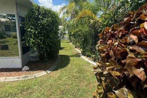 House in North Port, Florida 2 bedrooms, 84.73 sq.m. № 1880914 - photo 15