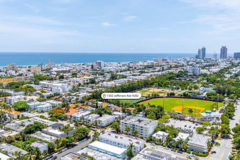 Copropriété à vendre à Miami Beach, Floride: 2 chambres, 86.49 m2 № 1945745 - photo 4