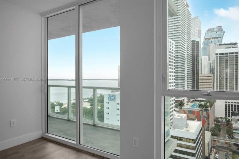 Condo in Miami, Florida, 1 bedroom  № 1998586 - photo 6