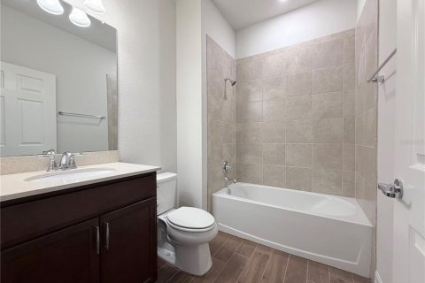 House in Land O' Lakes, Florida 2 bedrooms, 127.09 sq.m. № 2431110 - photo 20