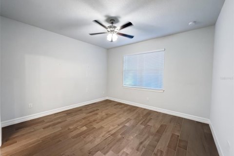 House in Land O' Lakes, Florida 2 bedrooms, 127.09 sq.m. № 2431110 - photo 14