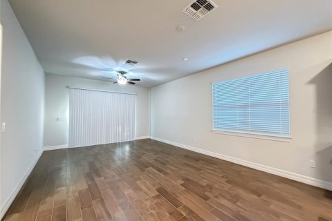 House in Land O' Lakes, Florida 2 bedrooms, 127.09 sq.m. № 2431110 - photo 10