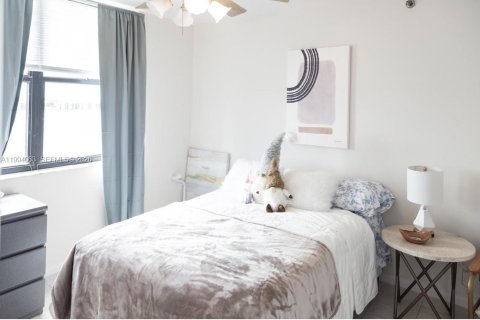 Condo in Oakland Park, Florida, 1 bedroom  № 2055825 - photo 9