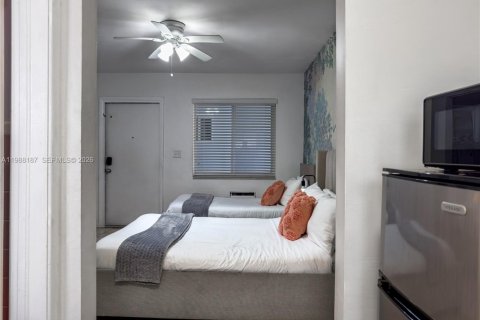 Condo in Miami Beach, Florida, 2 bedrooms  № 2053268