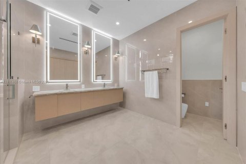 Купить виллу или дом в Марко-Айленд, Флорида 4 спальни, 492.94м2, № 1973598 - фото 22