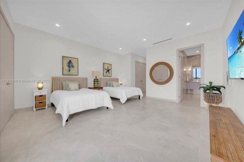 Купить виллу или дом в Марко-Айленд, Флорида 4 спальни, 492.94м2, № 1973598 - фото 10