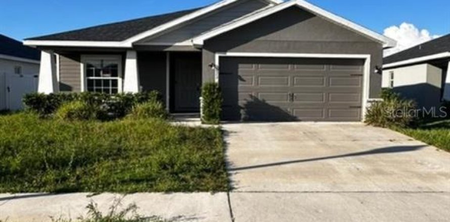 Villa ou maison à Haines City, Floride 4 chambres, 157.75 m2 № 2429650
