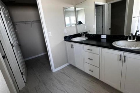 Villa ou maison à vendre à Haines City, Floride: 4 chambres, 157.75 m2 № 2429650 - photo 5