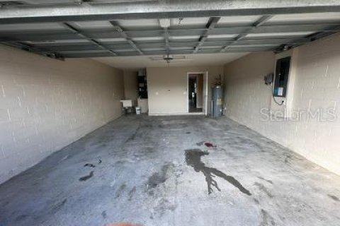 Villa ou maison à vendre à Haines City, Floride: 4 chambres, 157.75 m2 № 2429650 - photo 12