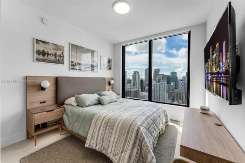 Condominio en alquiler en Miami, Florida, 3 dormitorios, 114.27 m2 № 1980736 - foto 12