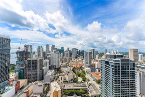 Condominio en alquiler en Miami, Florida, 3 dormitorios, 114.27 m2 № 1980736 - foto 4