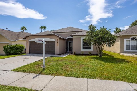 Villa ou maison à vendre à Land O' Lakes, Floride: 3 chambres, 123.56 m2 № 2334224 - photo 30