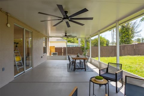 Villa ou maison à vendre à Land O' Lakes, Floride: 3 chambres, 123.56 m2 № 2334224 - photo 25