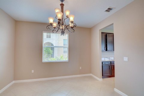 House in Wellington, Florida 4 bedrooms, 266.91 sq.m. № 2176741 - photo 26
