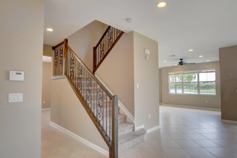 House in Wellington, Florida 4 bedrooms, 266.91 sq.m. № 2176741 - photo 22