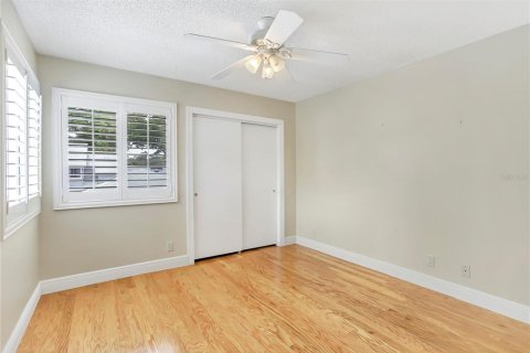 Condo in Altamonte Springs, Florida, 3 bedrooms № 2322677 - photo 25