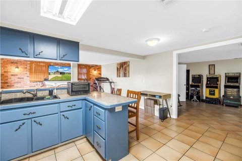 Villa ou maison à vendre à Holiday, Floride: 5 chambres, 187.29 m2 № 1806874 - photo 17