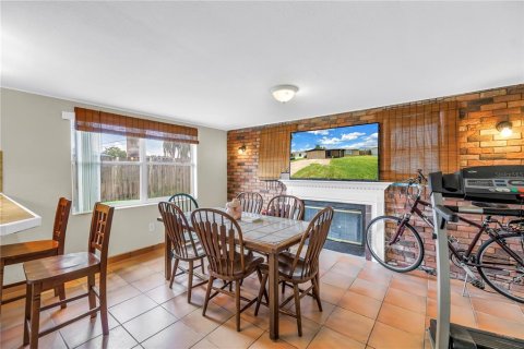 Villa ou maison à vendre à Holiday, Floride: 5 chambres, 187.29 m2 № 1806874 - photo 21
