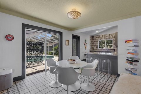 Villa ou maison à vendre à Lakeland, Floride: 4 chambres, 215.25 m2 № 2334281 - photo 12