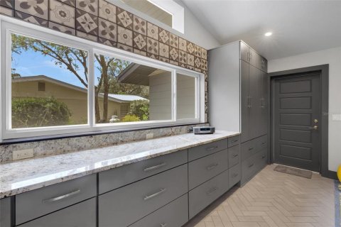 Villa ou maison à vendre à Lakeland, Floride: 4 chambres, 215.25 m2 № 2334281 - photo 17