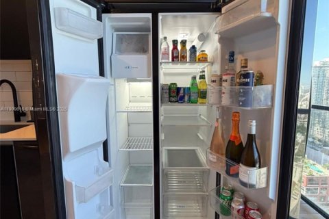 Купить кондоминиум в Майами, Флорида 41.06м2, № 1965579 - фото 15