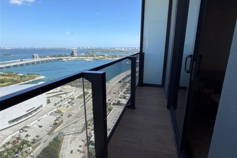 Купить кондоминиум в Майами, Флорида 41.06м2, № 1965579 - фото 16