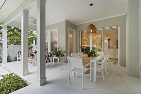 House in Orlando, Florida 3 bedrooms, 236.9 sq.m. № 1805529 - photo 28