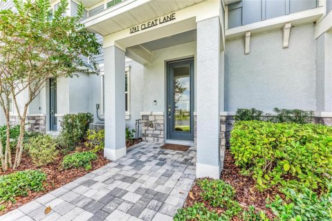 Townhouse in Sarasota, Florida 3 bedrooms, 164.99 sq.m. № 2100782 - photo 4