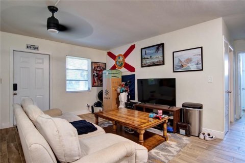 Propiedad comercial en venta en Lighthouse Point, Florida, 270.35 m2 № 2081639 - foto 24