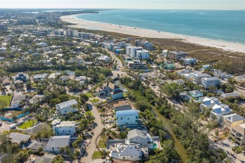Купить виллу или дом в Сарасота, Флорида 5 комнат, 155.15м2, № 1551393 - фото 7