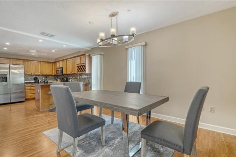 Купить виллу или дом в Сарасота, Флорида 5 комнат, 155.15м2, № 1551393 - фото 11
